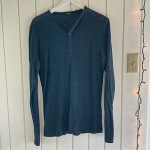 Theory long sleeve t-shirt size Small